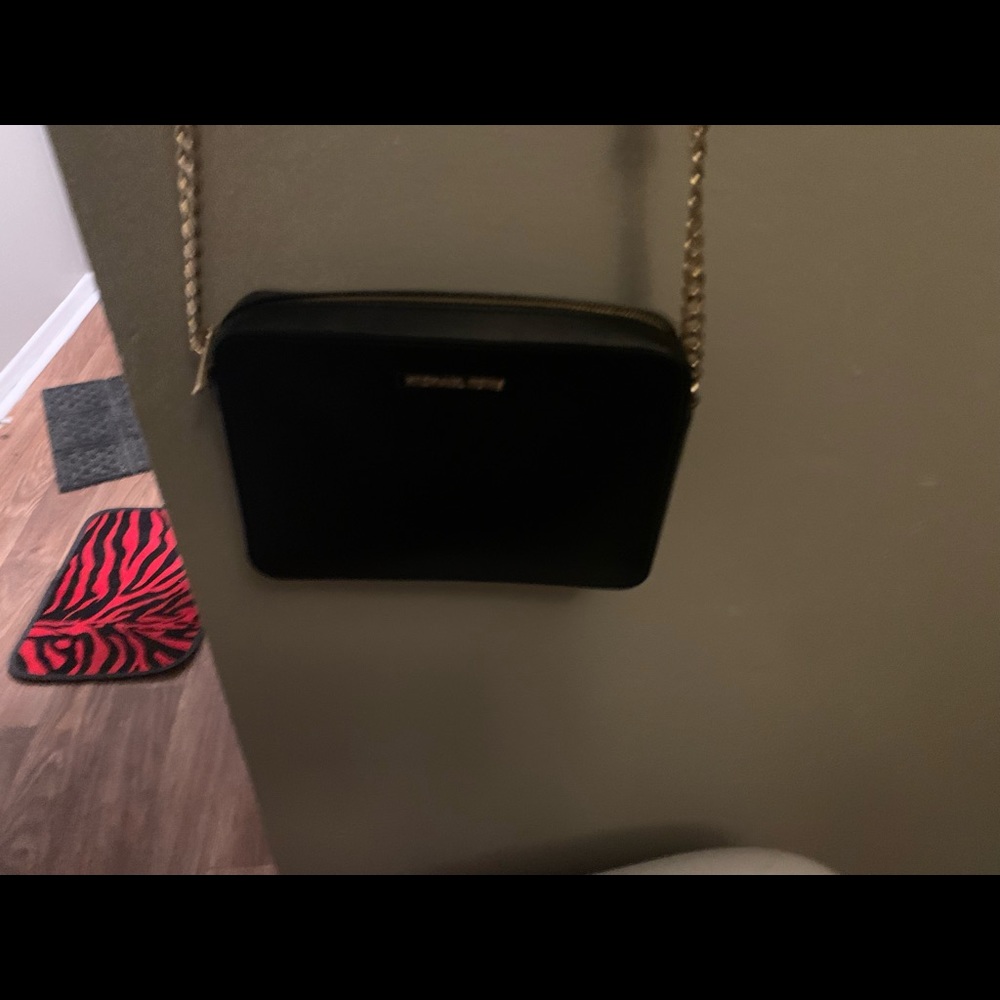 Black michael kors purse